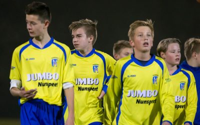 JO15-2 op bezoek bij Vitesse O14