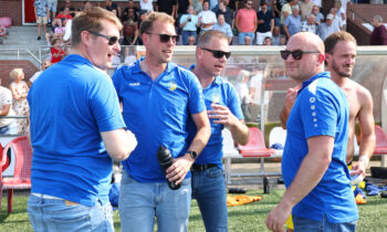 Vecht voor kleuren, Nunspeet blauw en geel!
