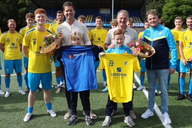 vv Nunspeet 2 bedankt haar sponsors