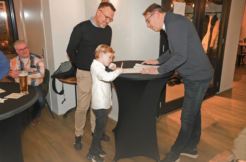 Storm Visual Solutions trotse sponsor van vv Nunspeet