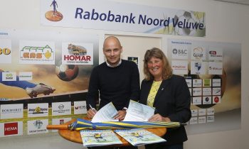 Nieuw Businesslid-contract getekend door Dommerholt Advocaten uit Zwolle